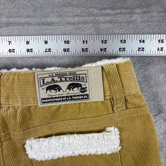 LA Trellis Corduroy Sherpa Lined Shorts Womens Small Tan Low Rise - Picture 4 of 7